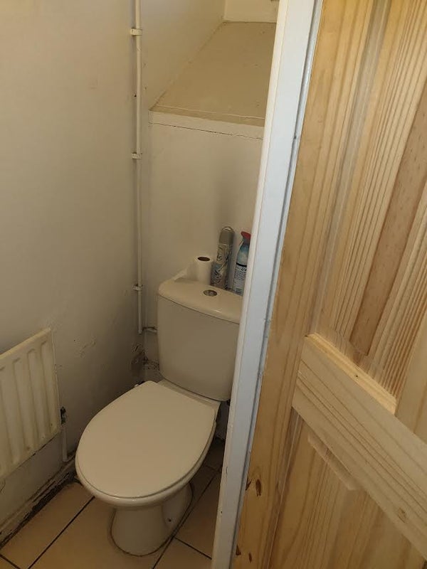 Room Rainhill Way in Greater London