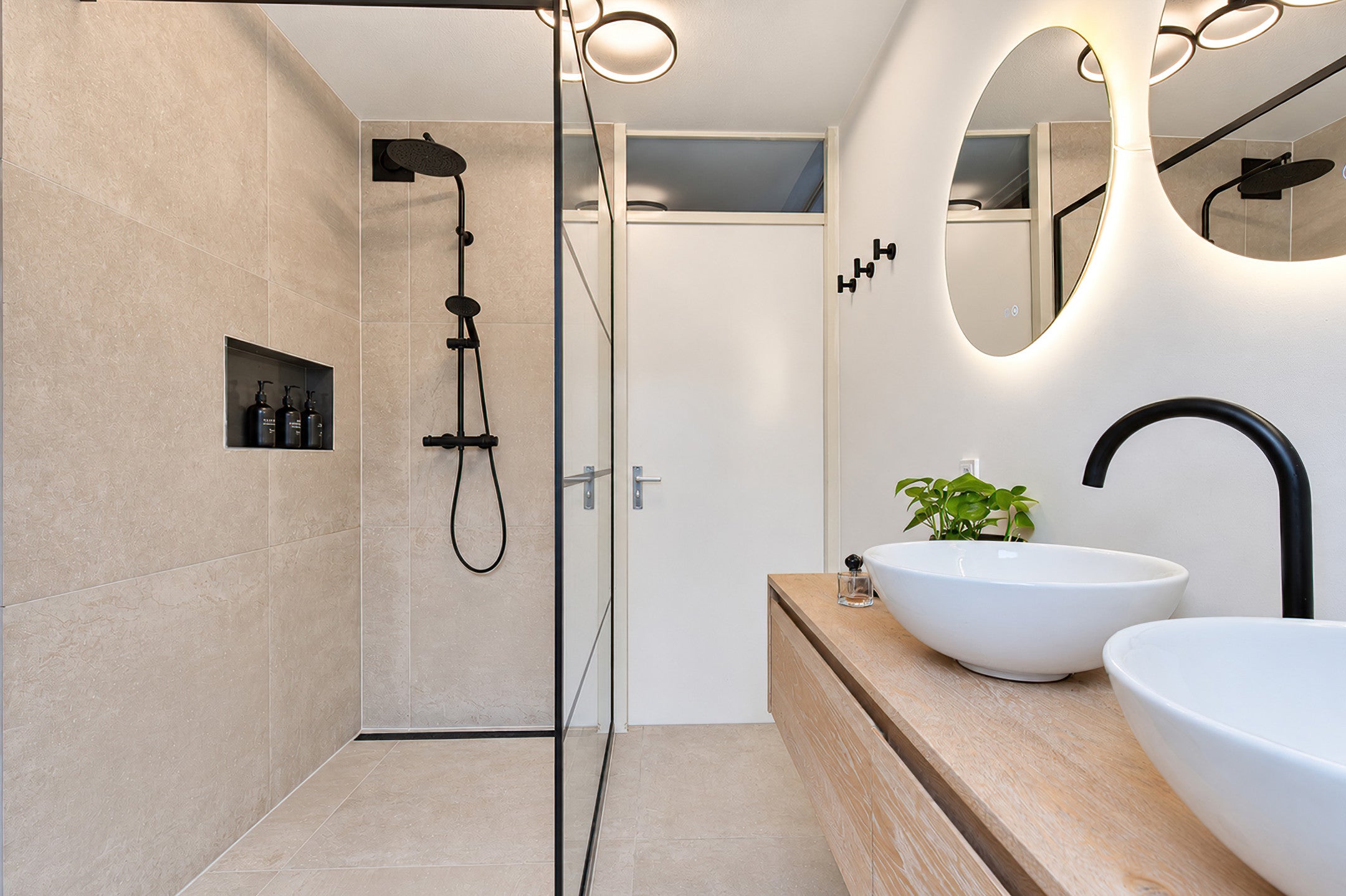 Tussenwoning te koop: Johanna Naberstraat 157, Culemborg