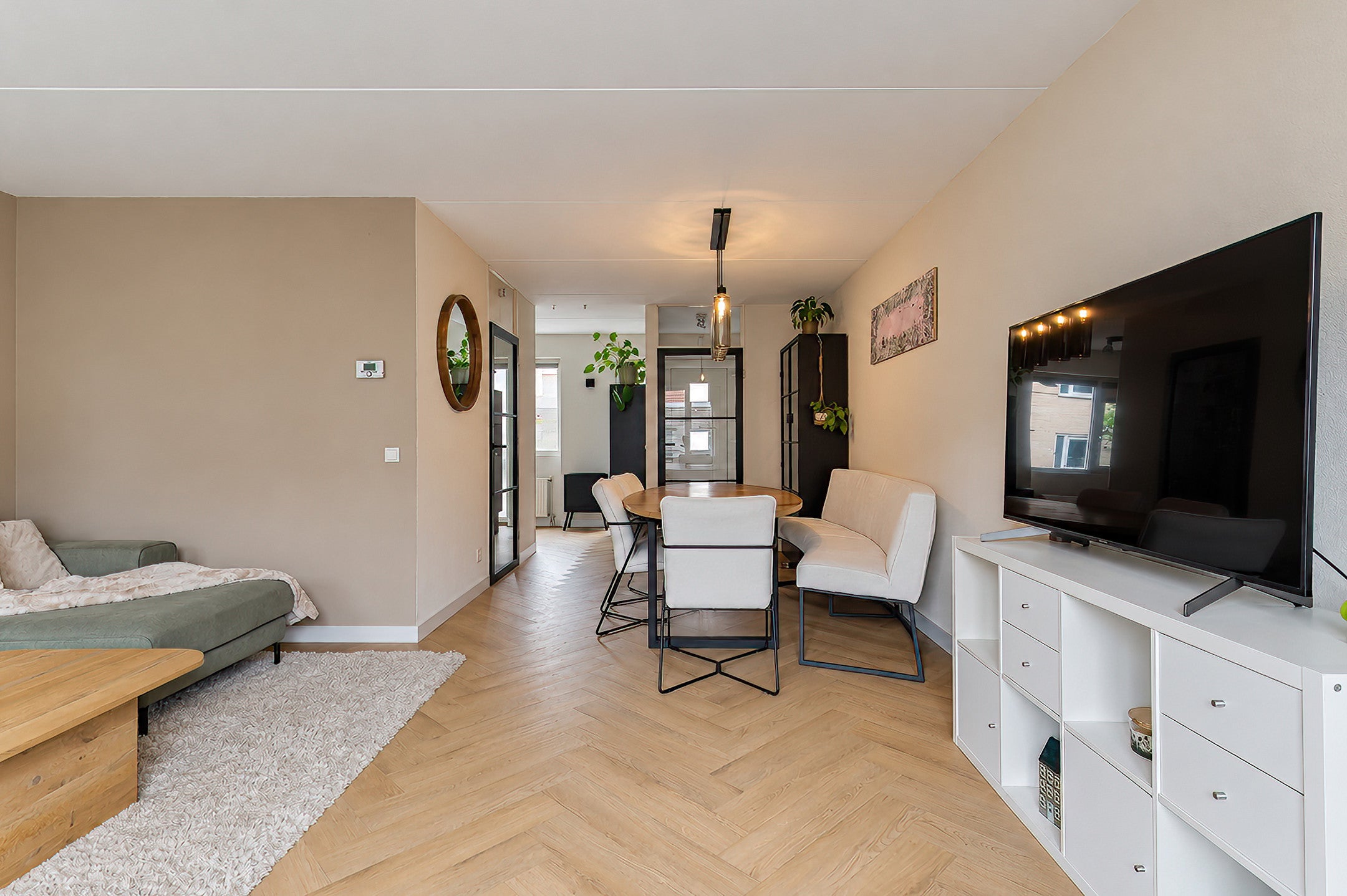 Tussenwoning te koop: Johanna Naberstraat 157, Culemborg