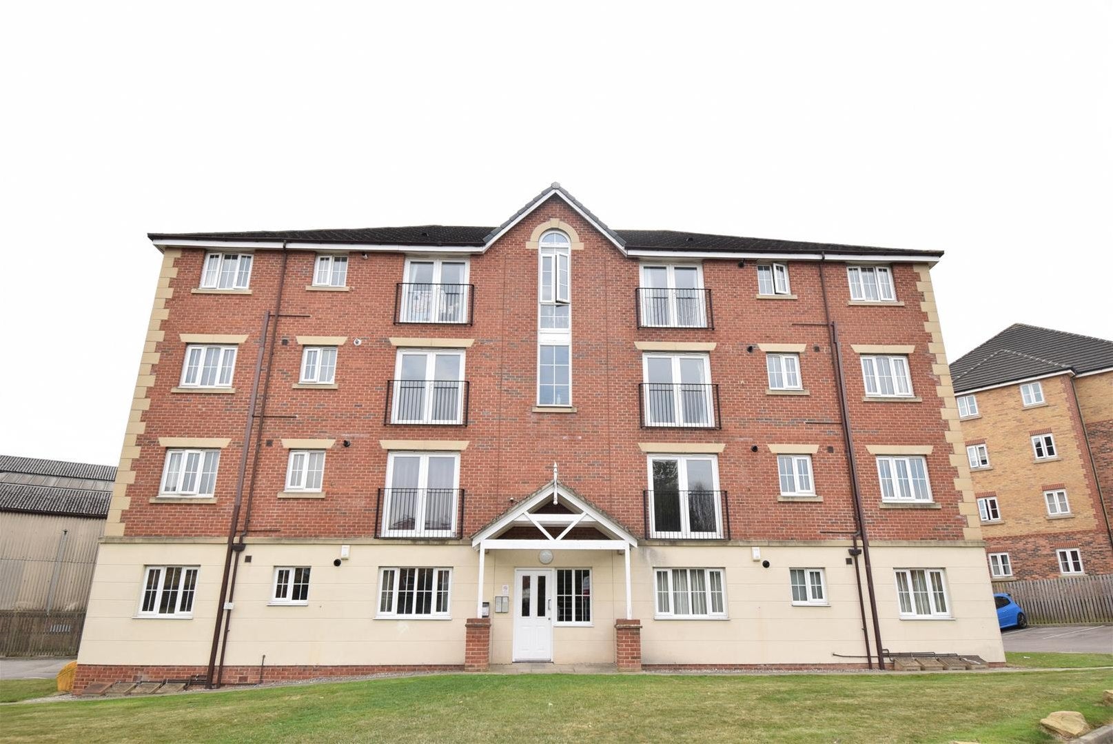 Flat Moorcroft in Wakefield