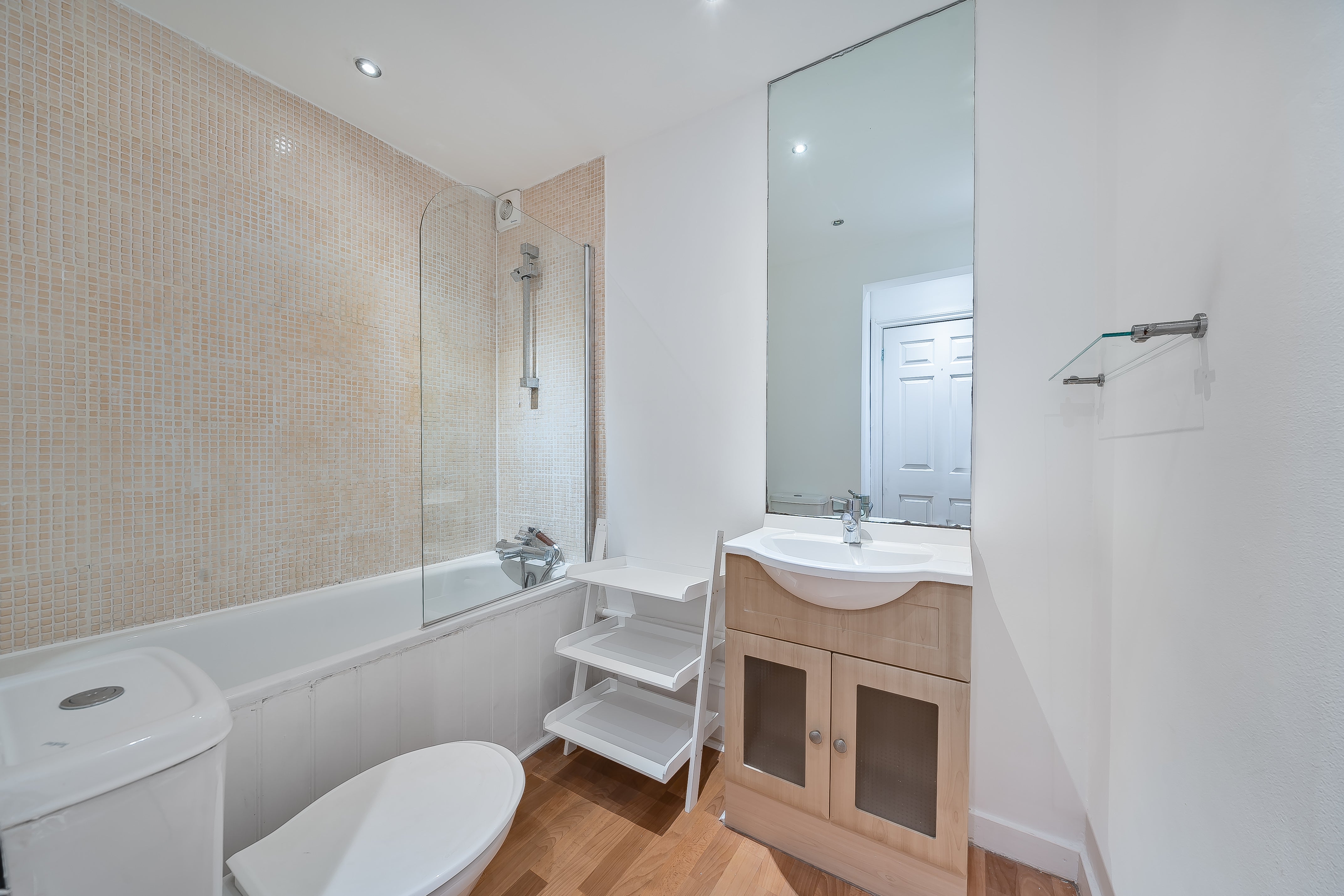 Flat Ebury Bridge Road in City of Westminster