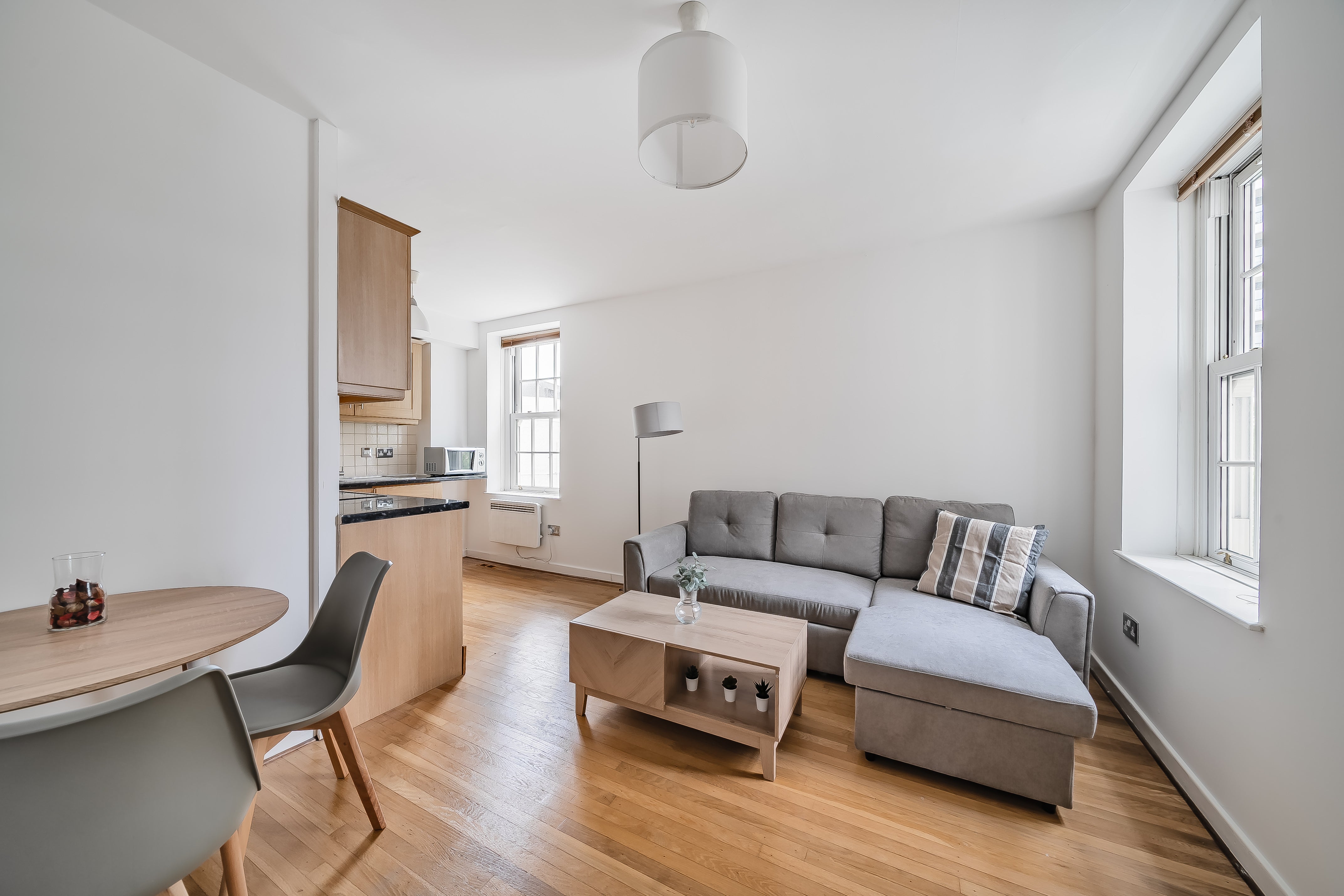 Flat Ebury Bridge Road in City of Westminster