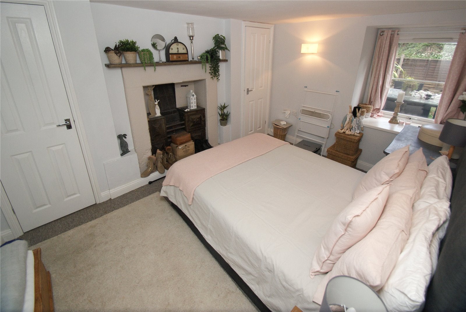 Flat Cranbrook Road in Bristol