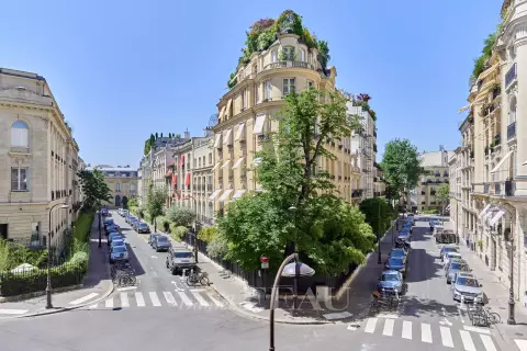 Appartement Rue du Conseiller Collignon à Paris