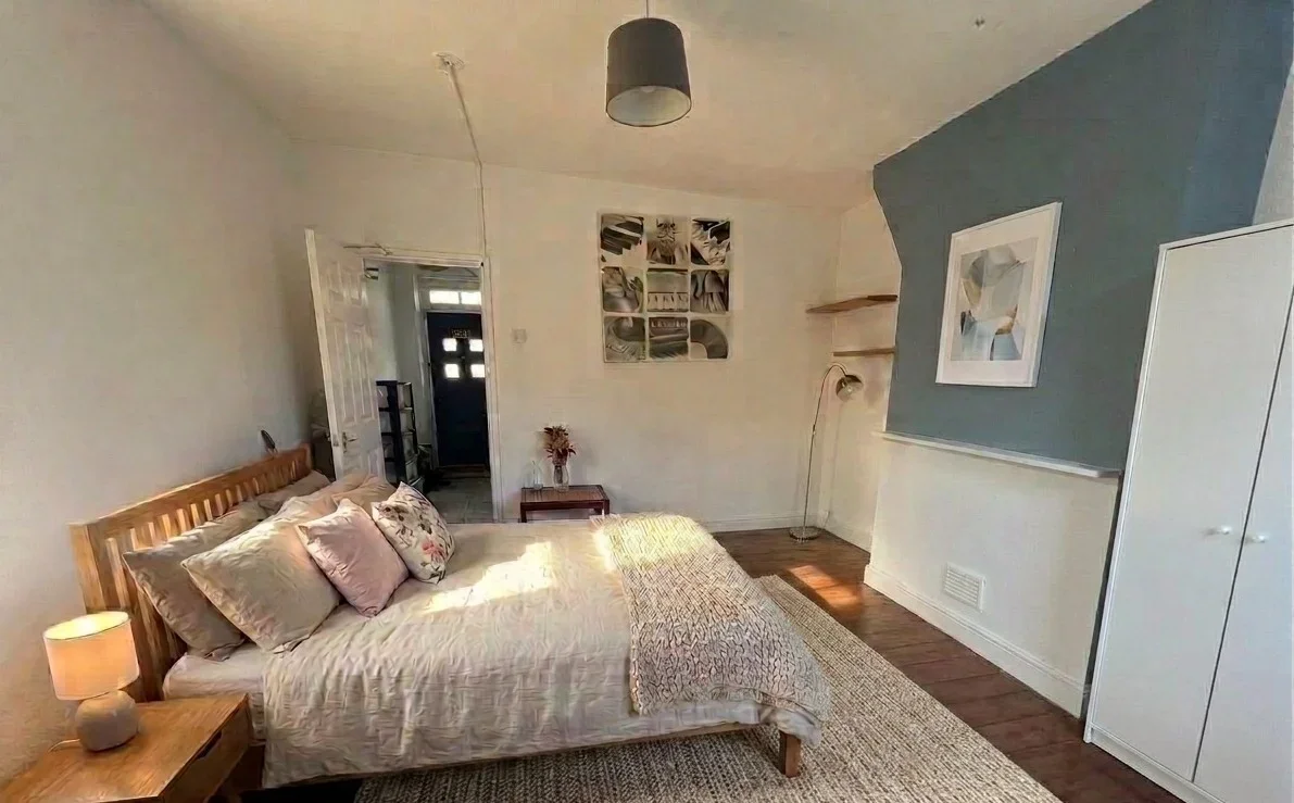 Room Union Road in Greater London