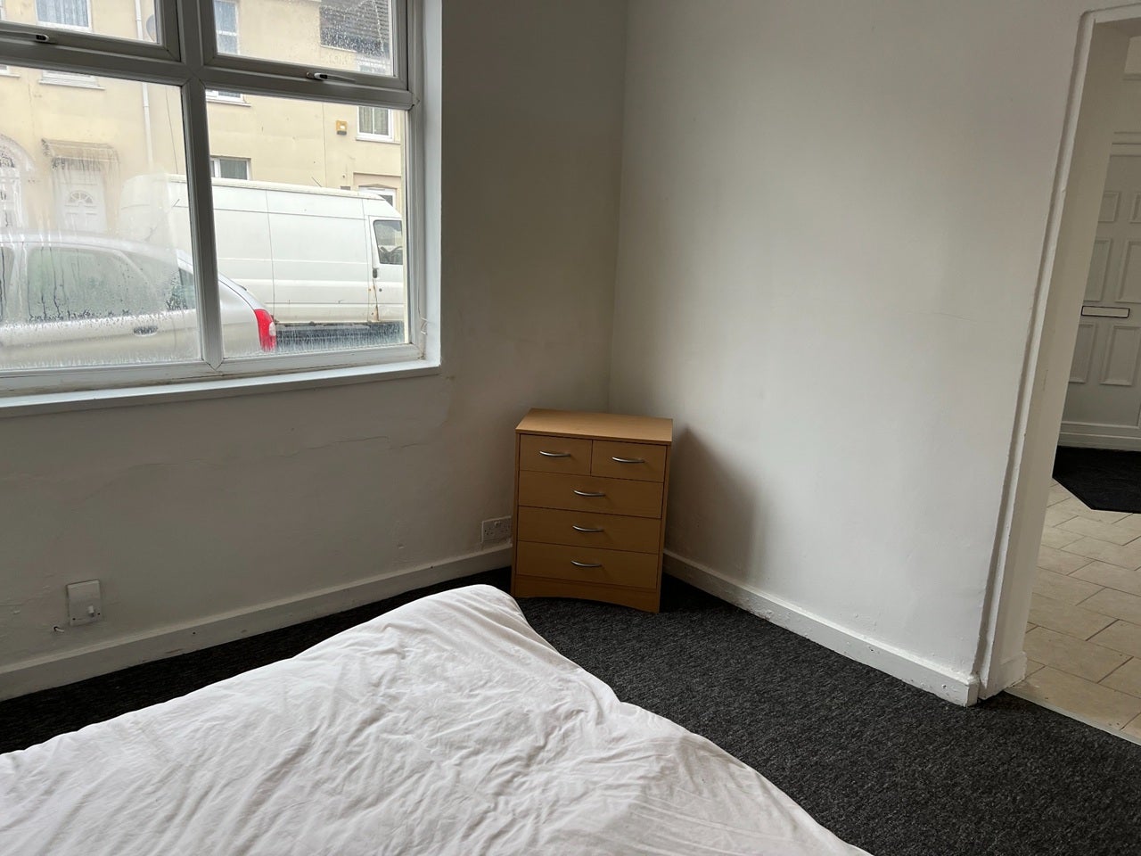 Flat Knox Road in Wolverhampton