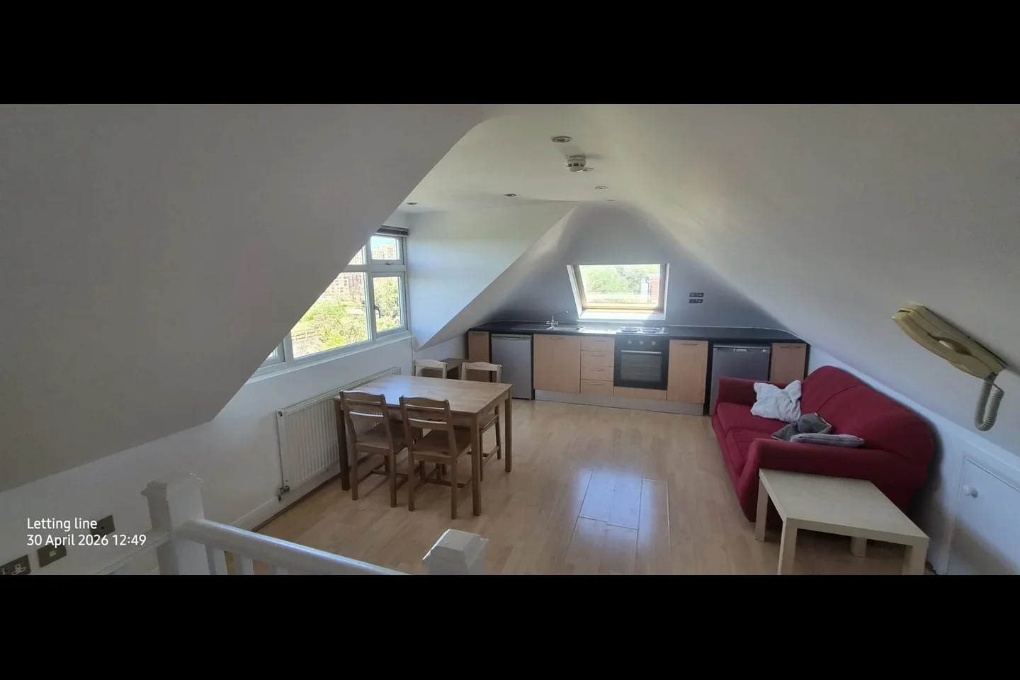Flat Selborne Gardens in Greater London
