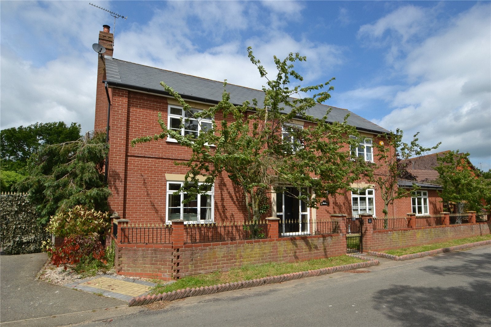 House The Crescent in Mid Suffolk