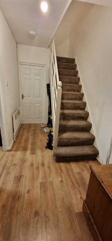 Room Stroud Crescent in Greater London