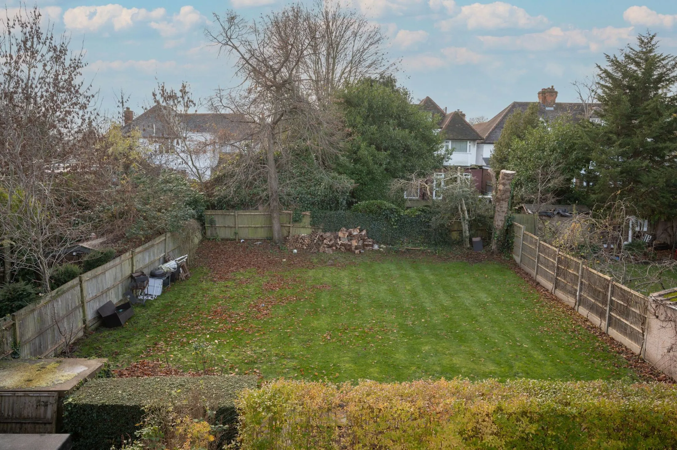Flat Woodstock Road in Greater London