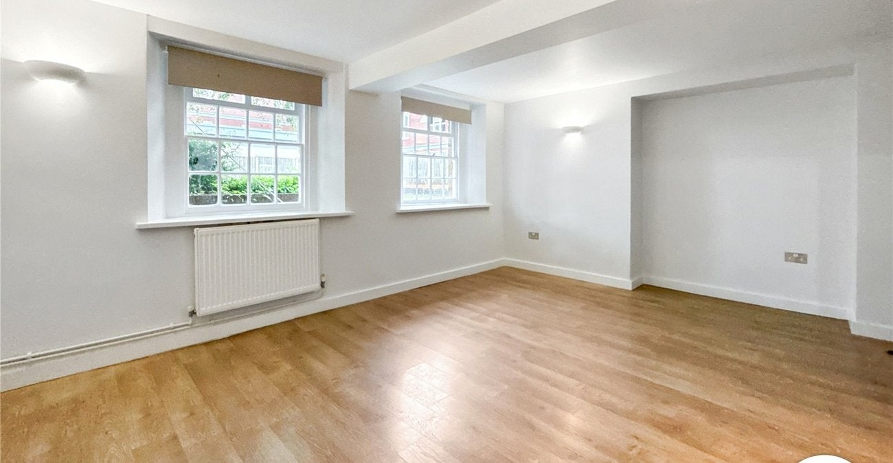 Flat Tonbridge Road in Maidstone