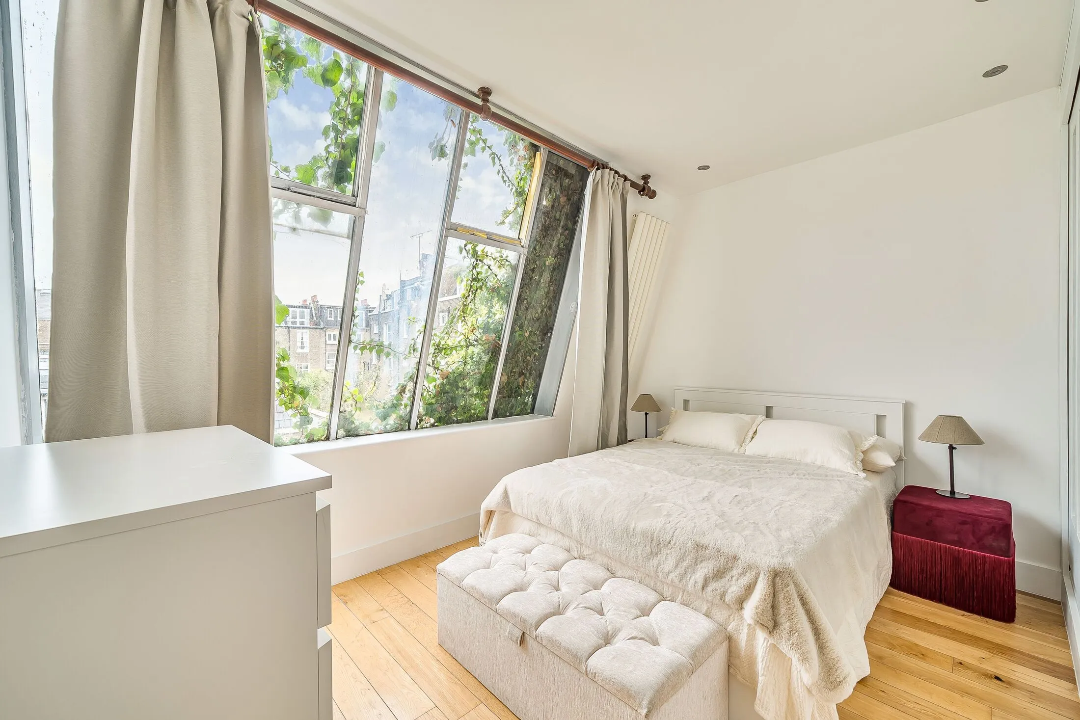 Flat Lexham Gardens in Greater London