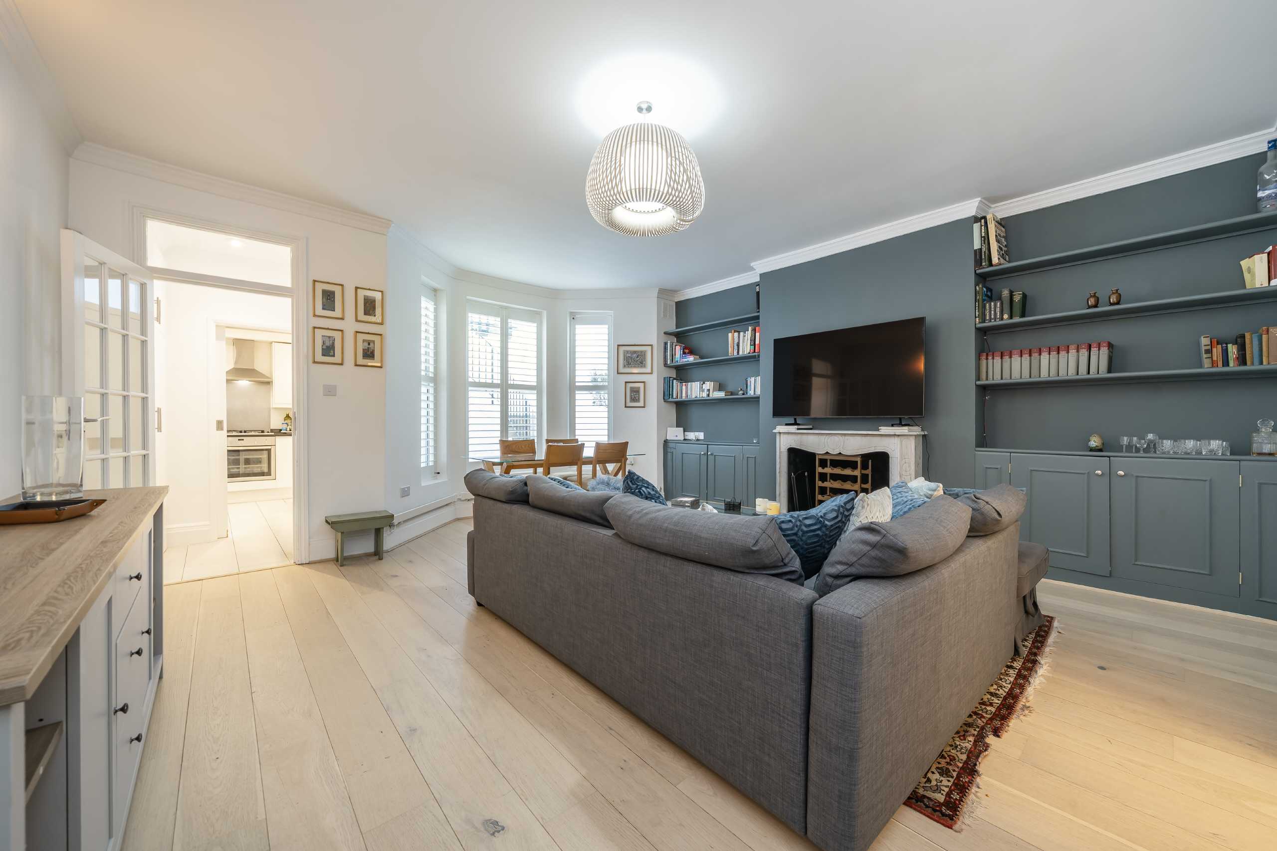 Flat Maclise Road in Greater London