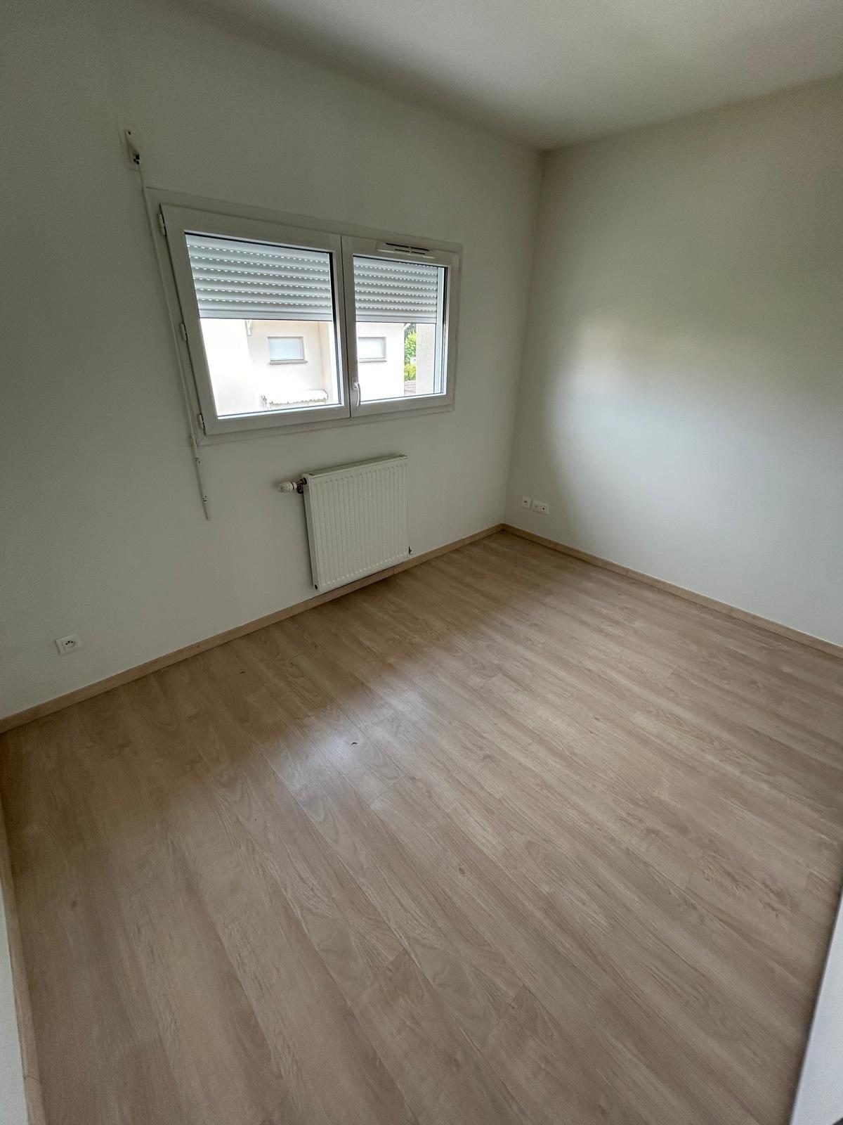 House D 208a in L'Isle-d'Abeau