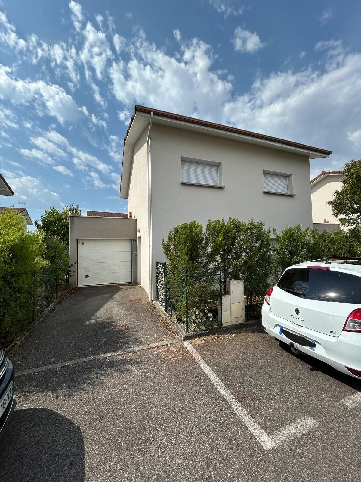 House D 208a in L'Isle-d'Abeau