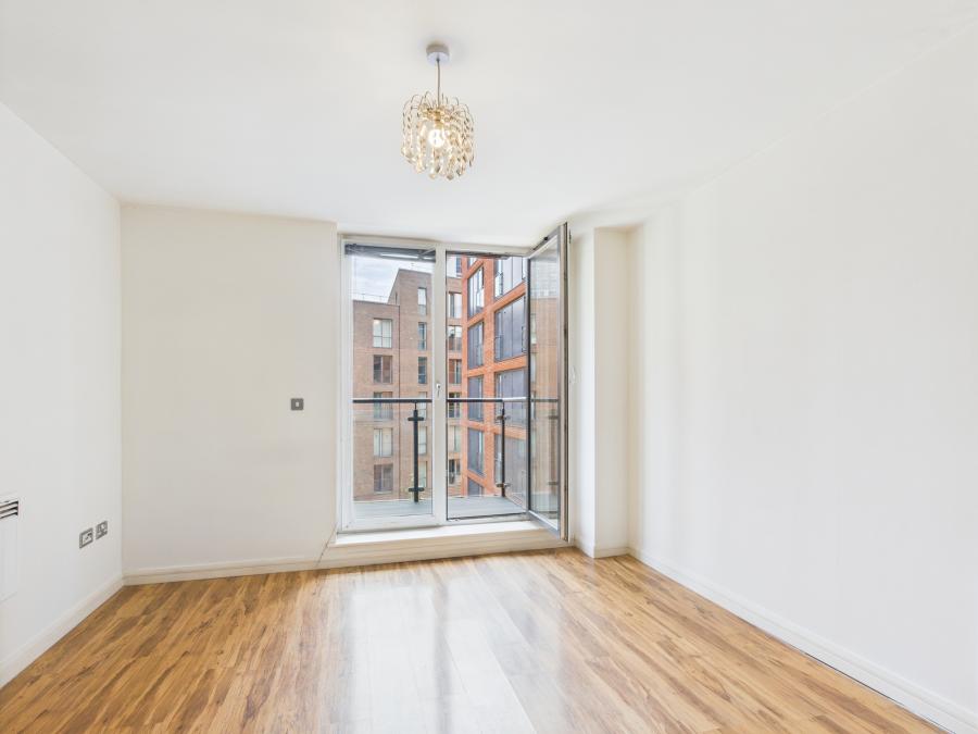 Flat Bromsgrove Street in Birmingham