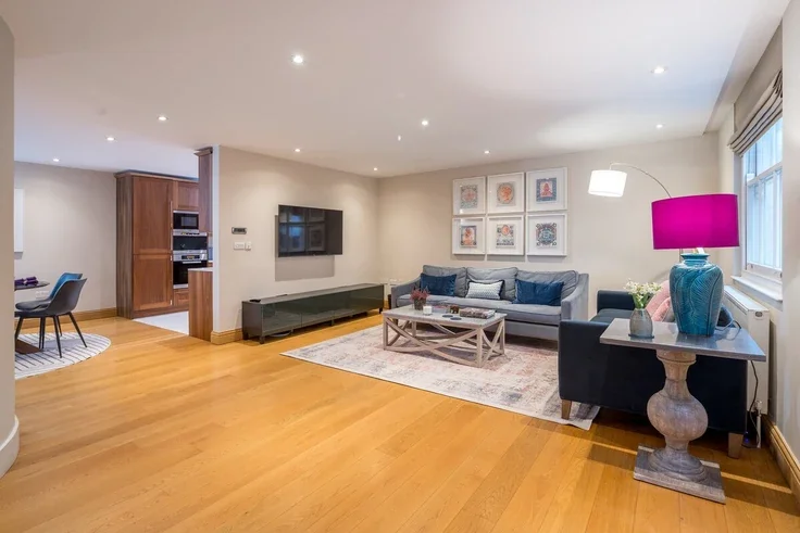 Flat Dunstable Mews in City of Westminster