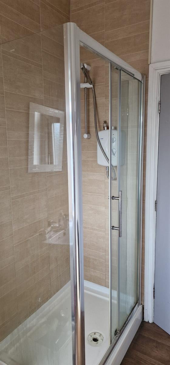Room Hedon Road in Hull