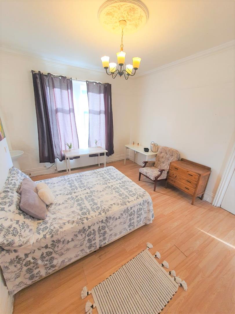 Room Spencer Road in Bournemouth
