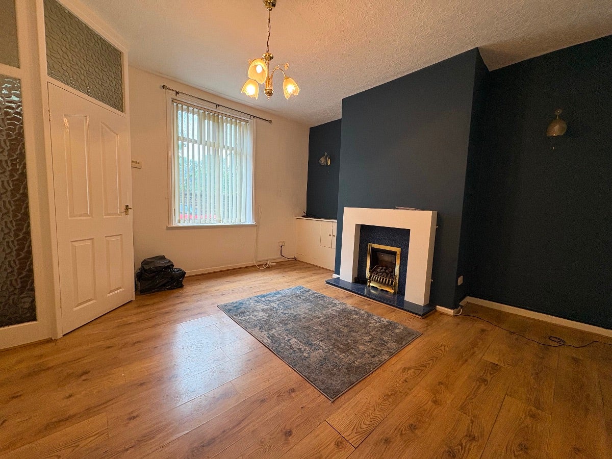 House Exmouth Street in Milnrow