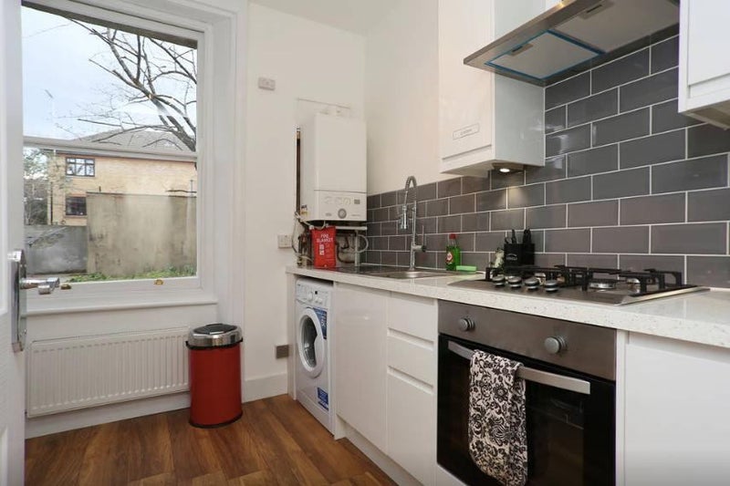 Room Chatham Street in Greater London