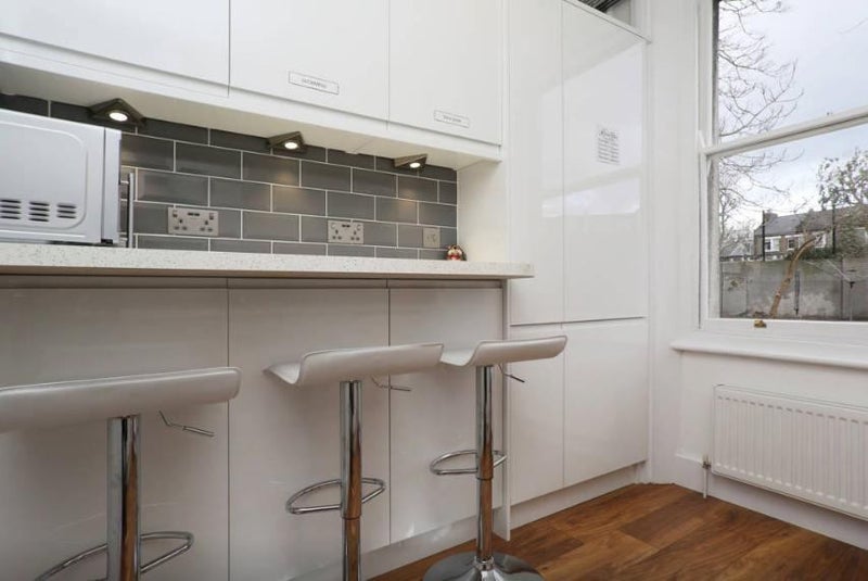 Room Chatham Street in Greater London