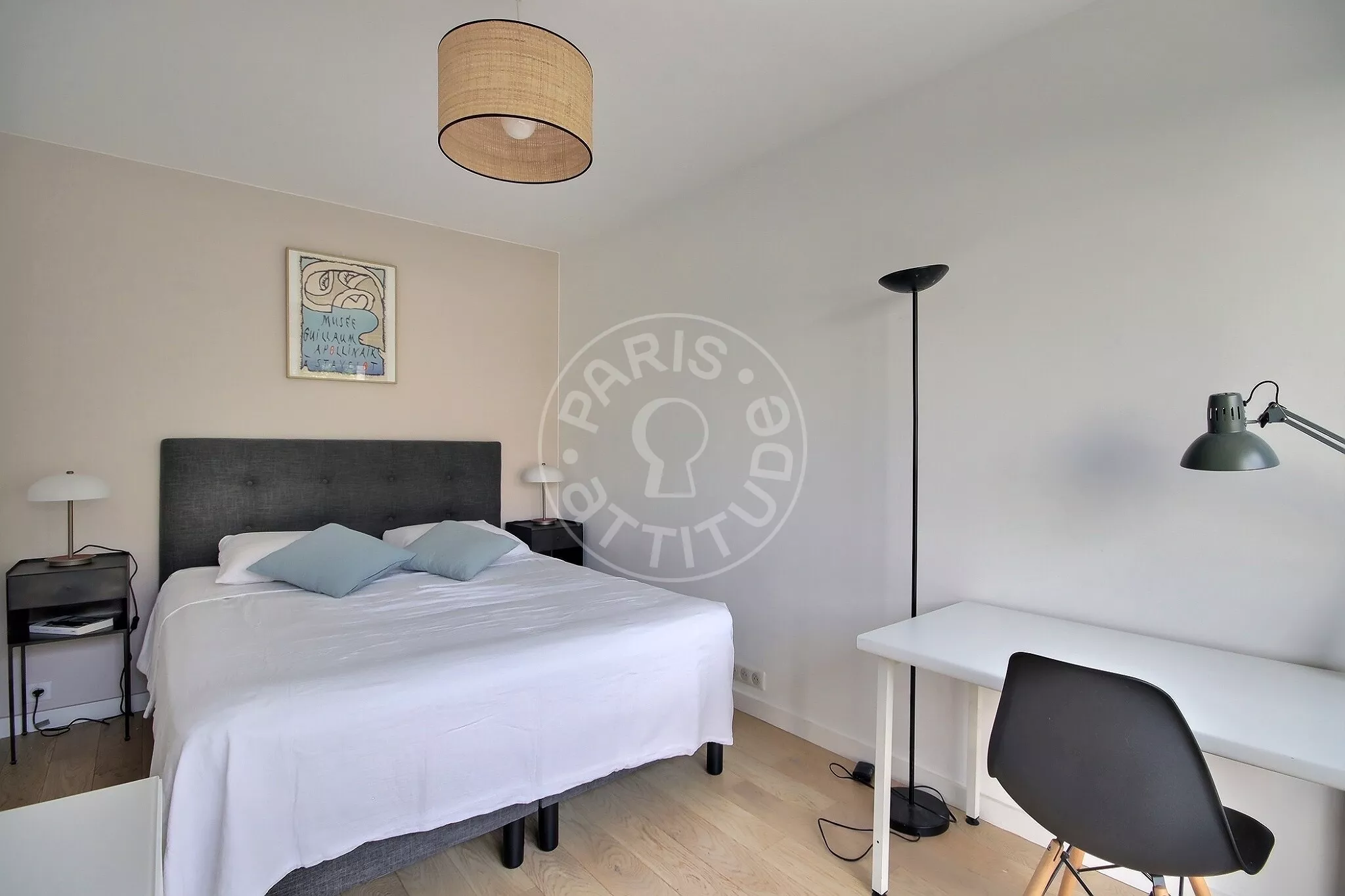 Flat Rue Vauvenargues in Paris