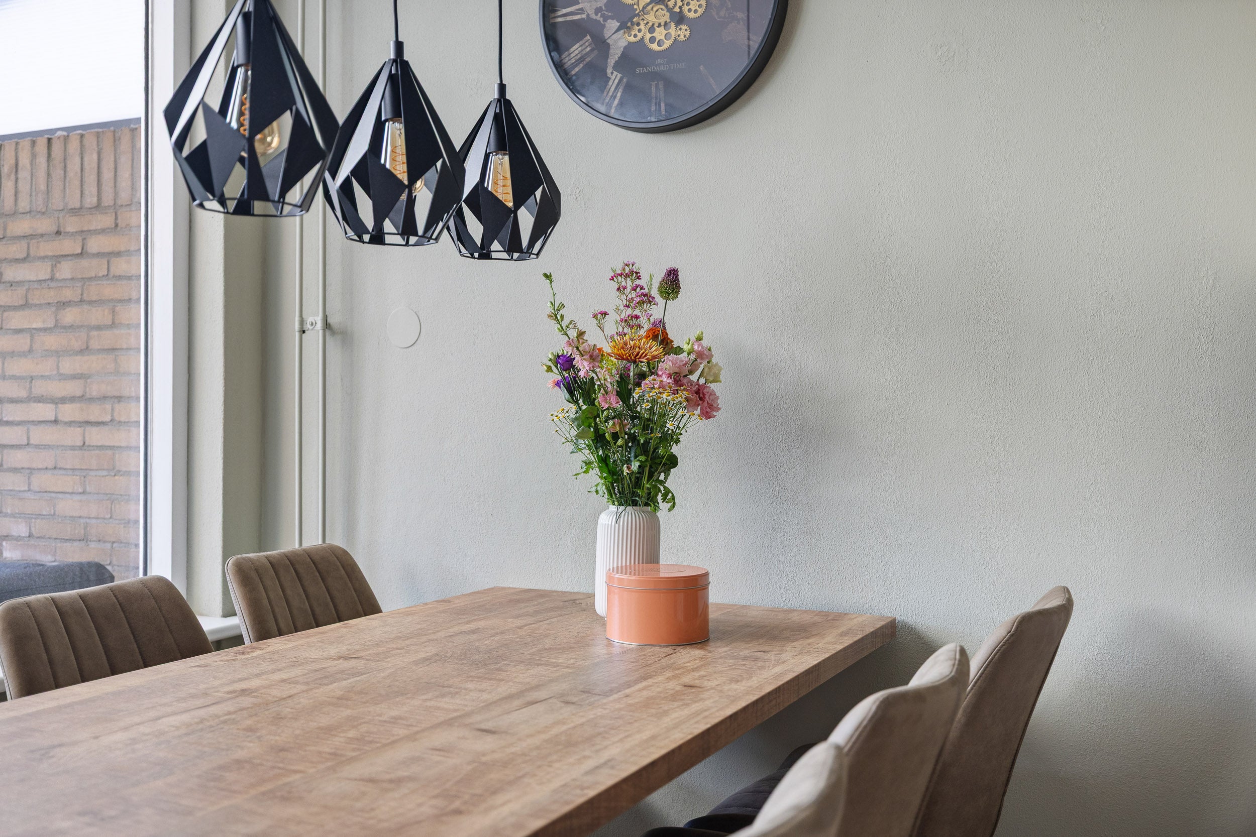Tussenwoning te koop: Gouverneur Houbenstraat 46, Panningen