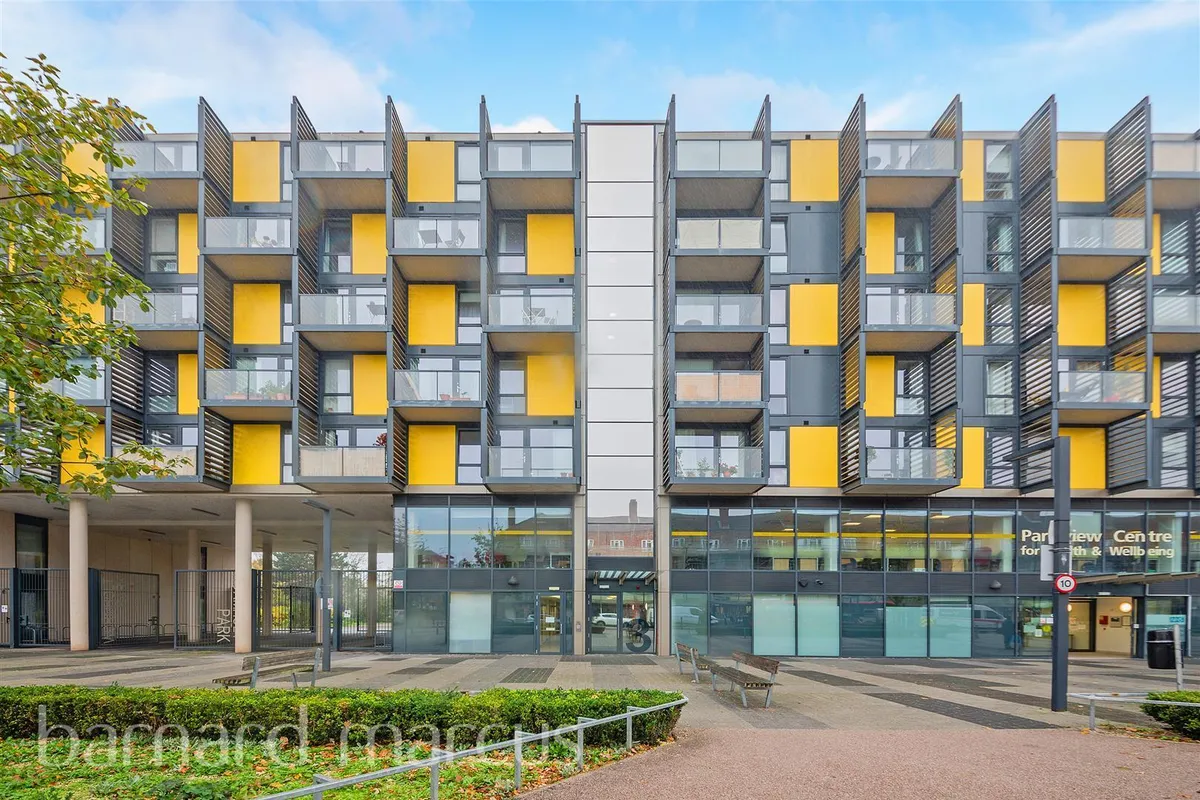 Flat Bloemfontein Road in Greater London