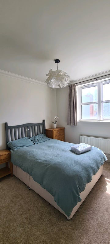 Room Kennington Lane in Greater London
