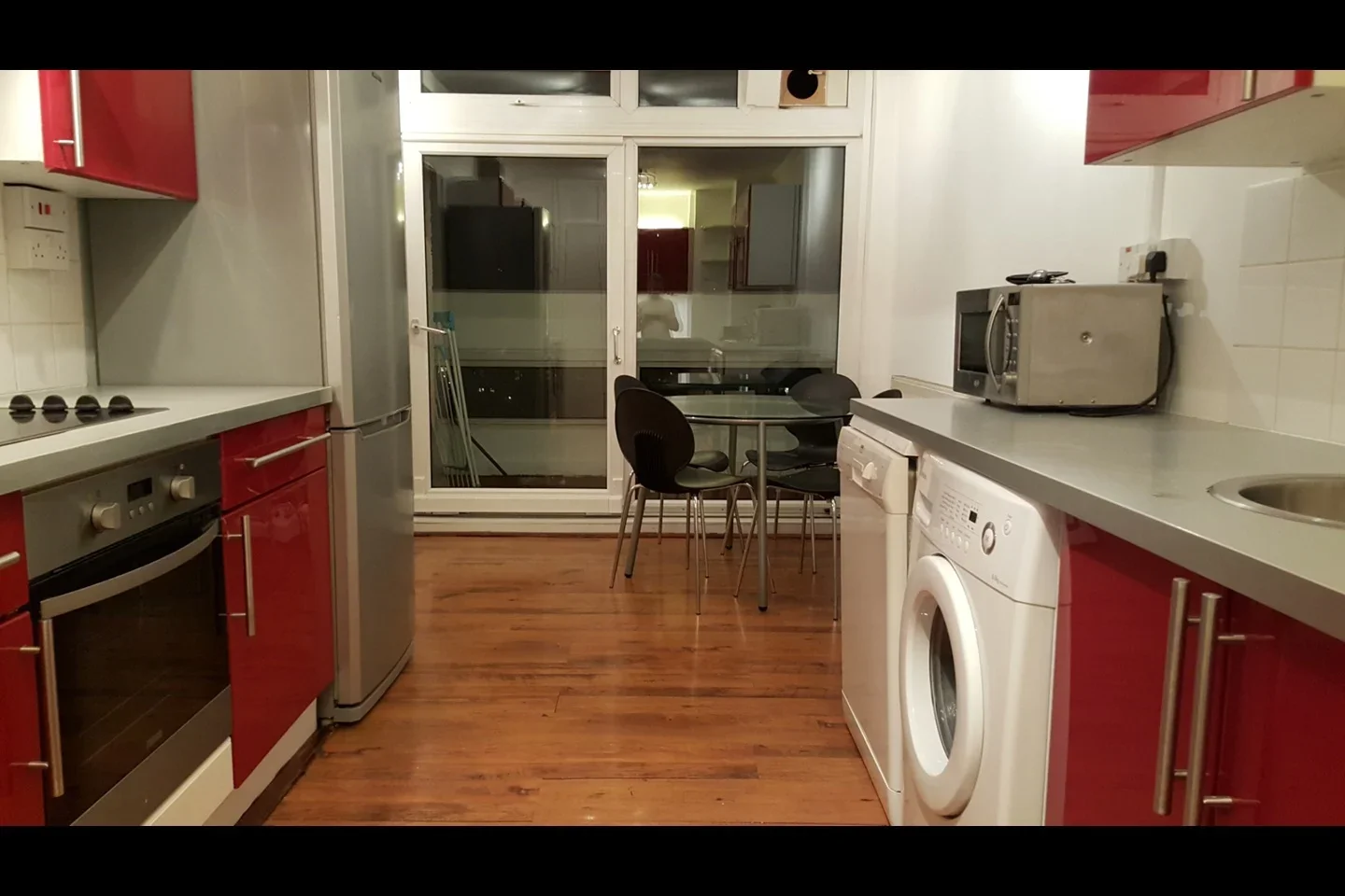 Flat Lingham Street in Greater London