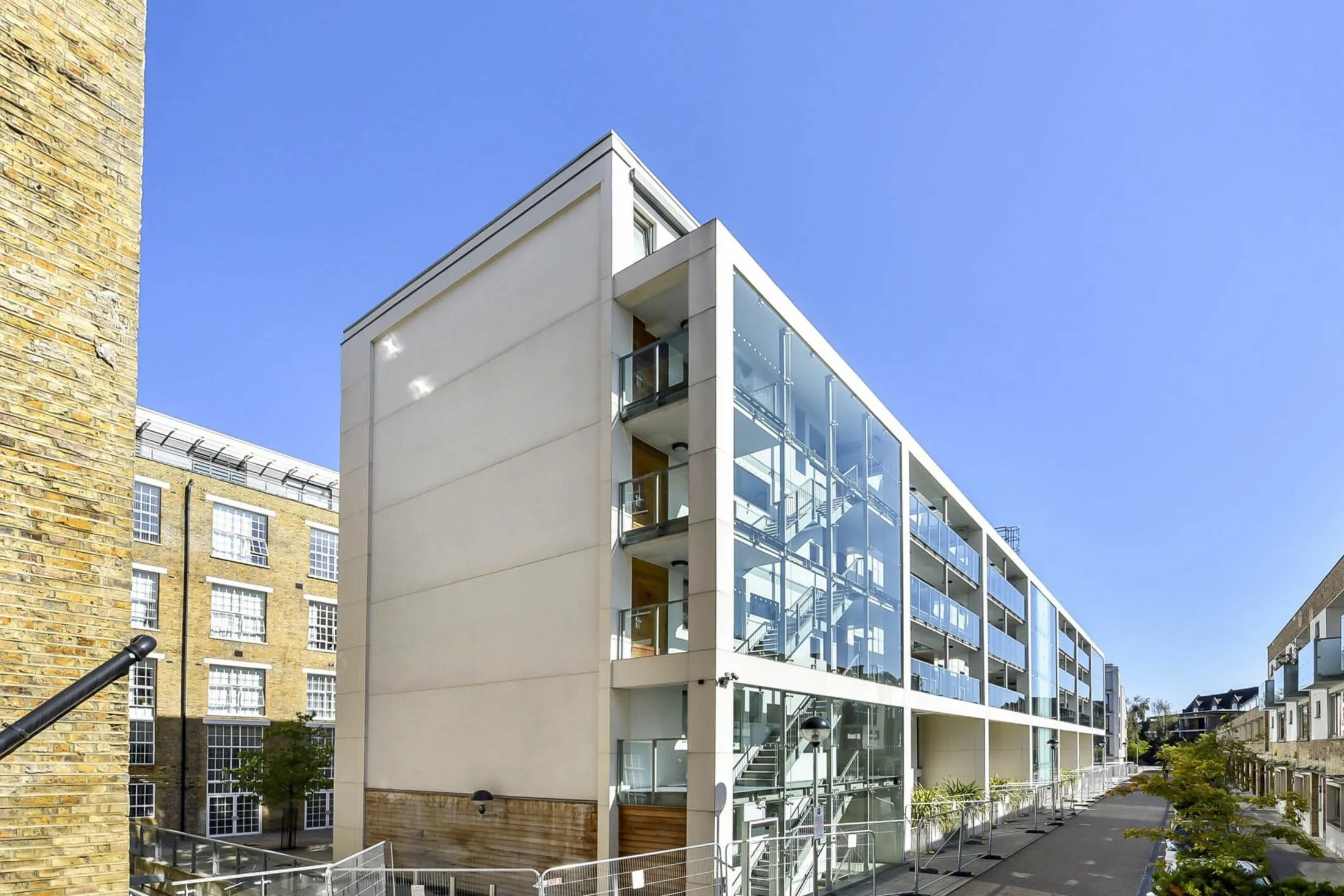 Flat Printers Road in Greater London
