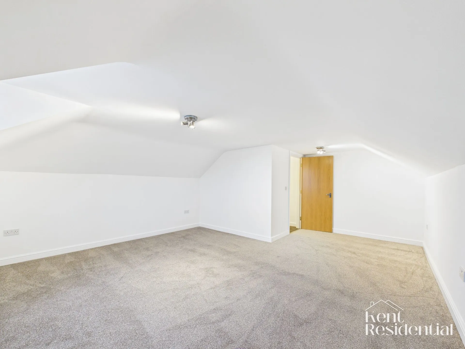 Flat Lavender Court in Borough of Swale