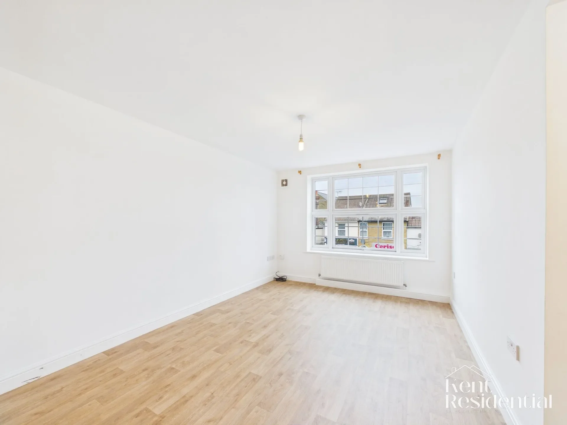 Flat Lavender Court in Borough of Swale