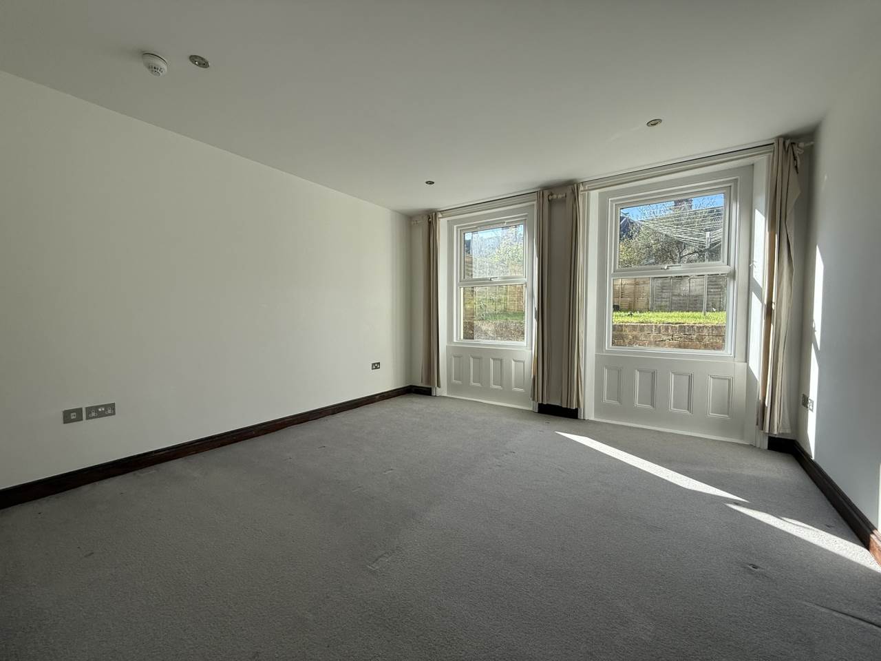 Flat Upper Grosvenor Road in Tunbridge Wells