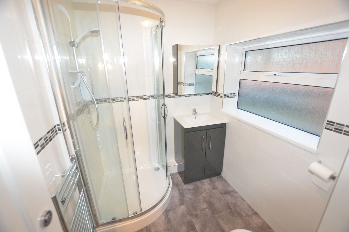 Flat Ryton Road in Rotherham