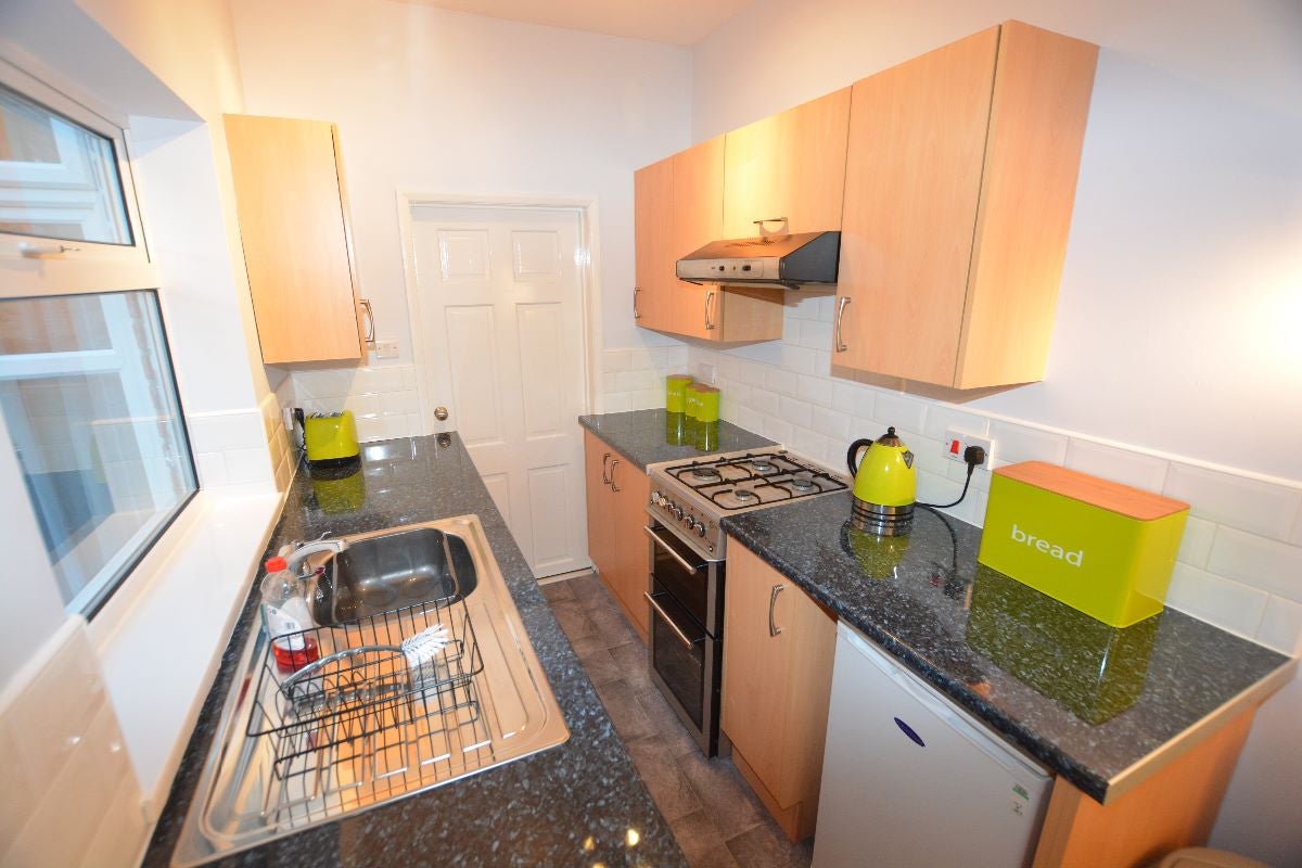 Flat Ryton Road in Rotherham