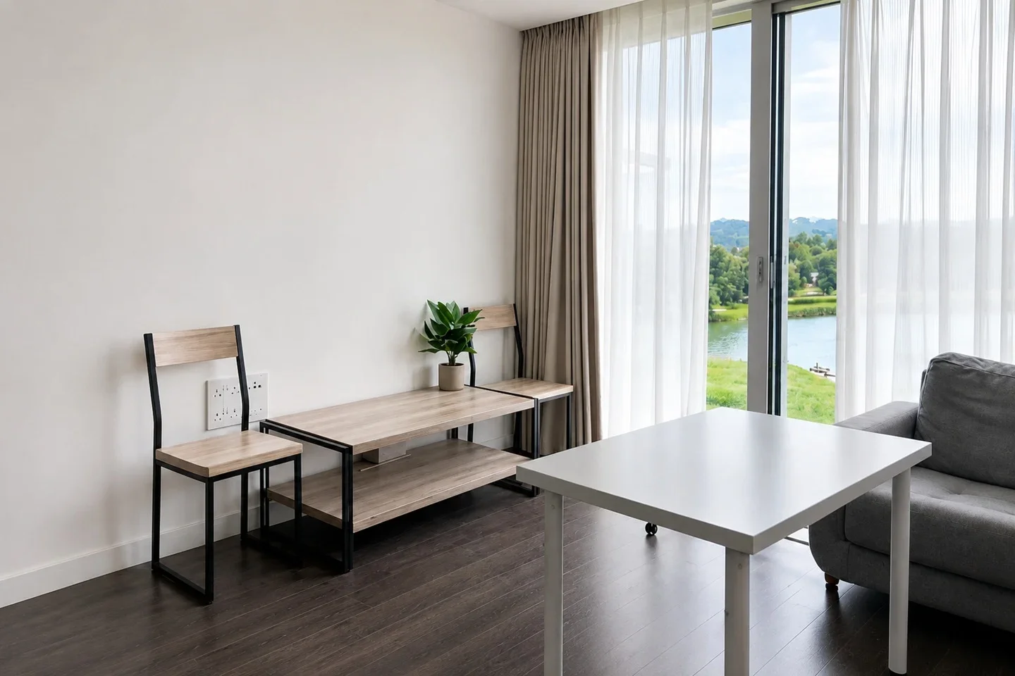 Flat Newnton Close in Greater London