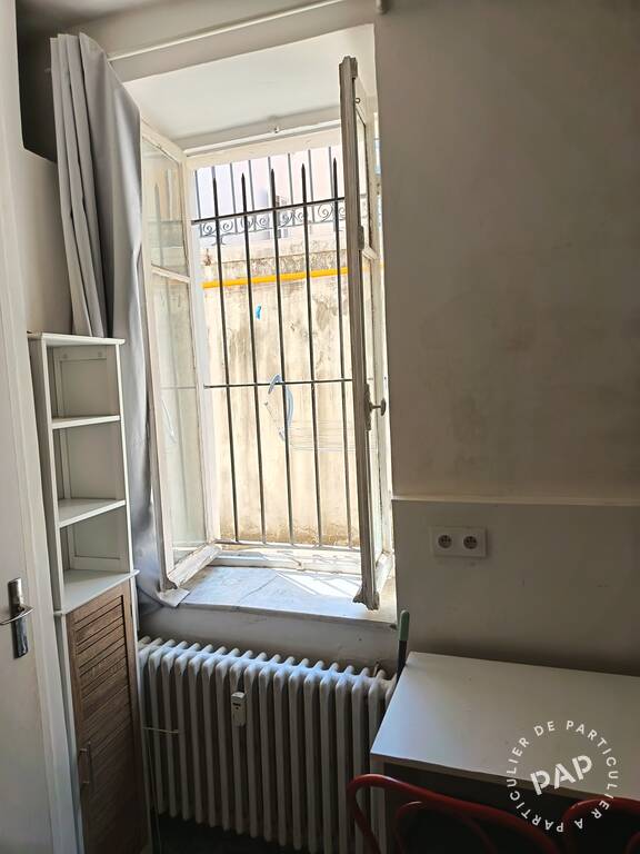Room Avenue du Roi Robert in Nice