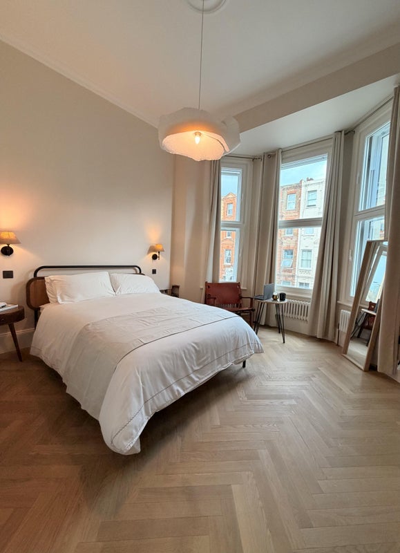 Flat Warwick Road in Greater London