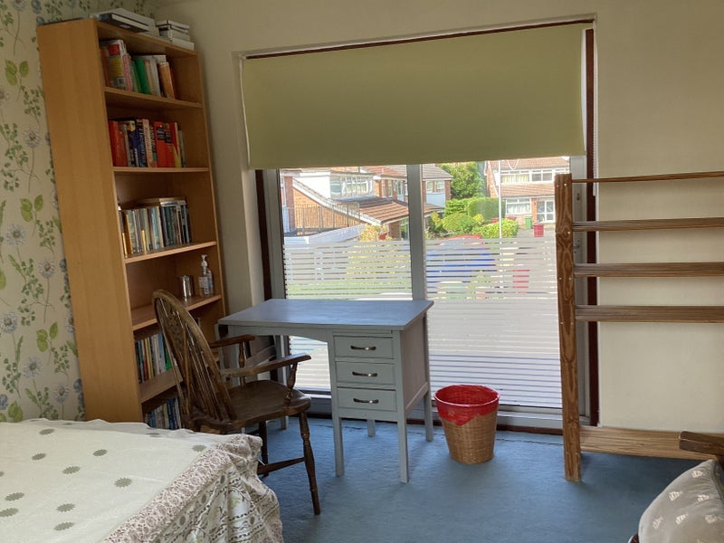Room Kinloch Drive in Bolton