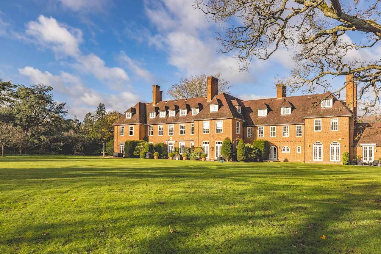 Flat Sevenhills Road in Wexham and Ivers Community Board