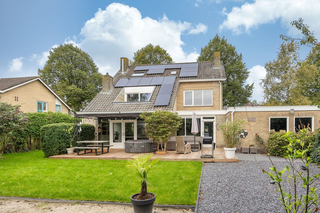 Huis Ooievaarslaan 27 in Sneek
