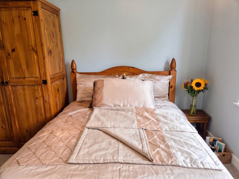 Room Carntyne Road in Glasgow