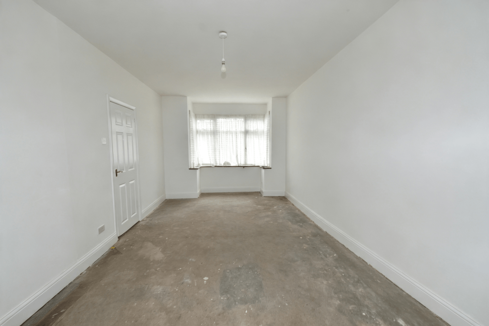 House Longmore Avenue in Greater London