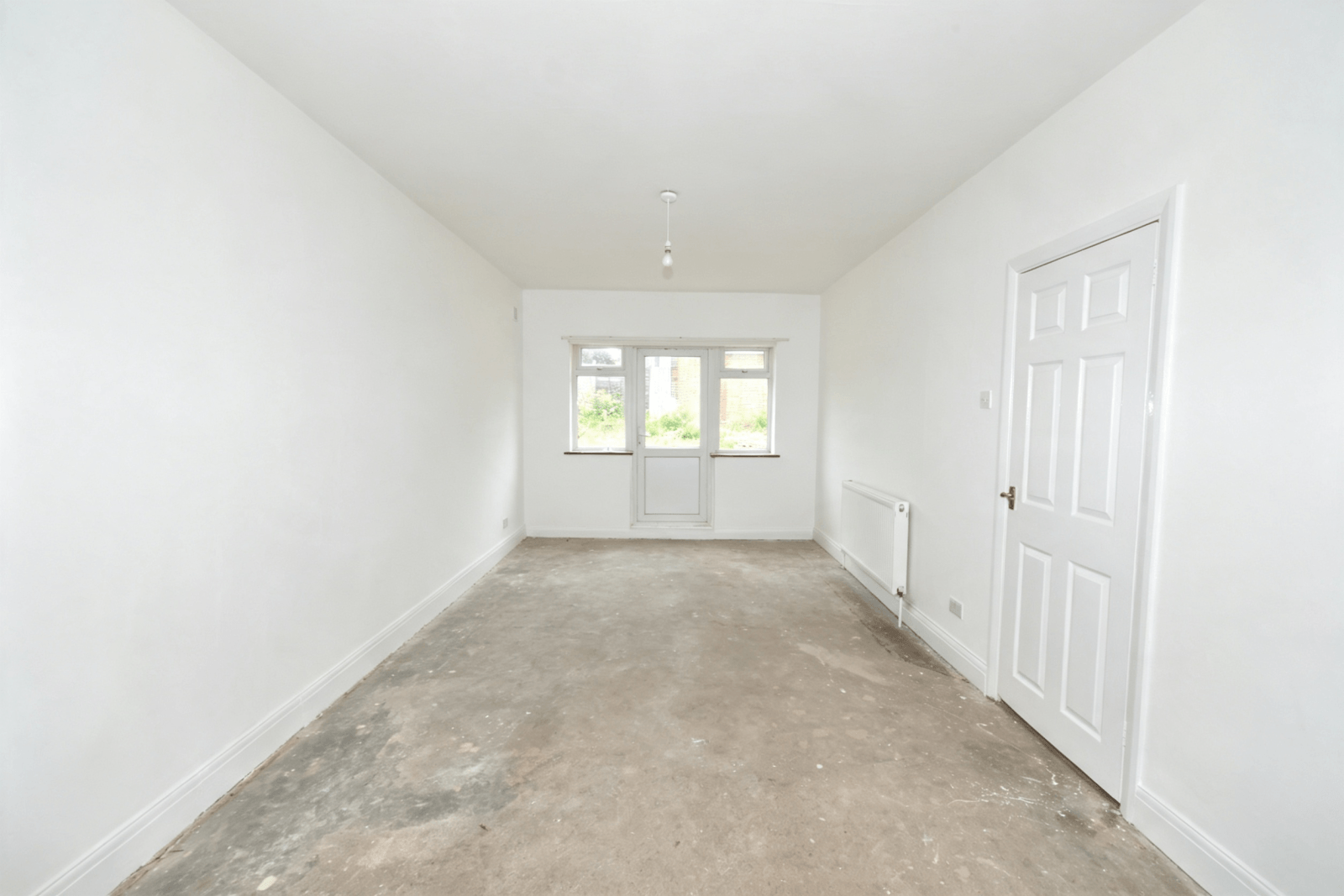 House Longmore Avenue in Greater London