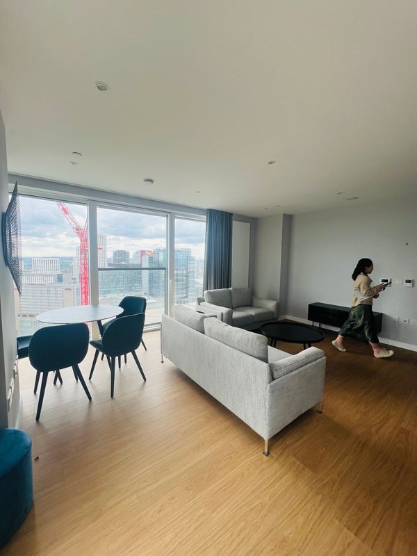 Room International Way in Greater London