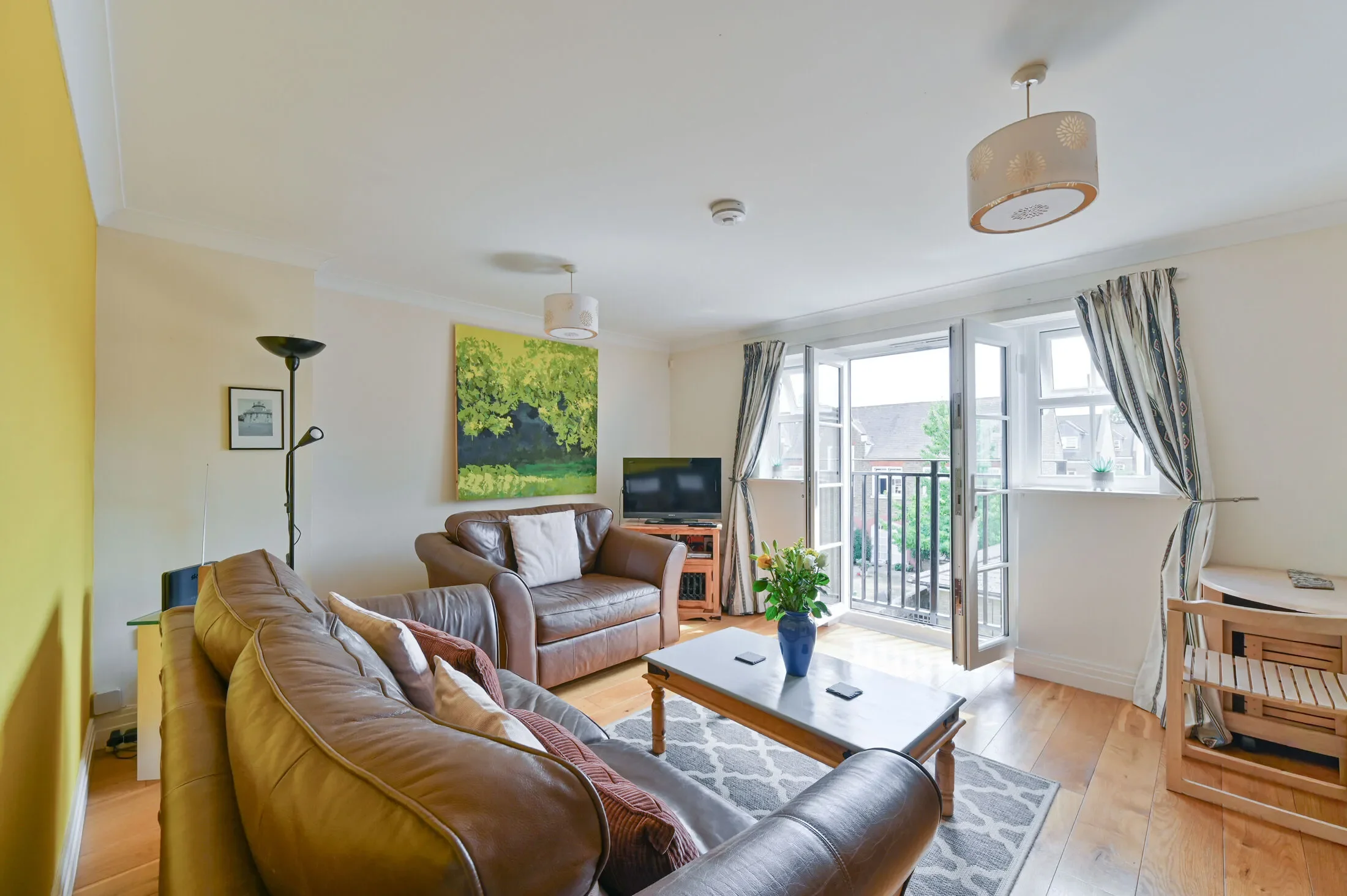 Flat Acre Lane in Greater London