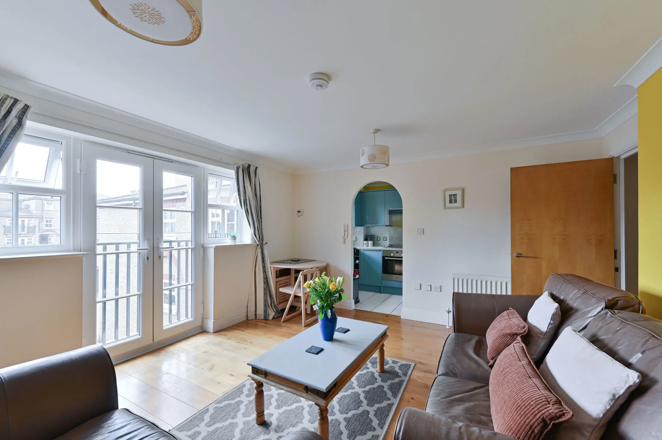 Flat Acre Lane in Greater London