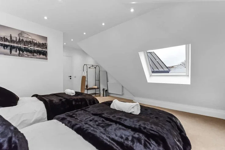 Flat Vincent Road in Greater London